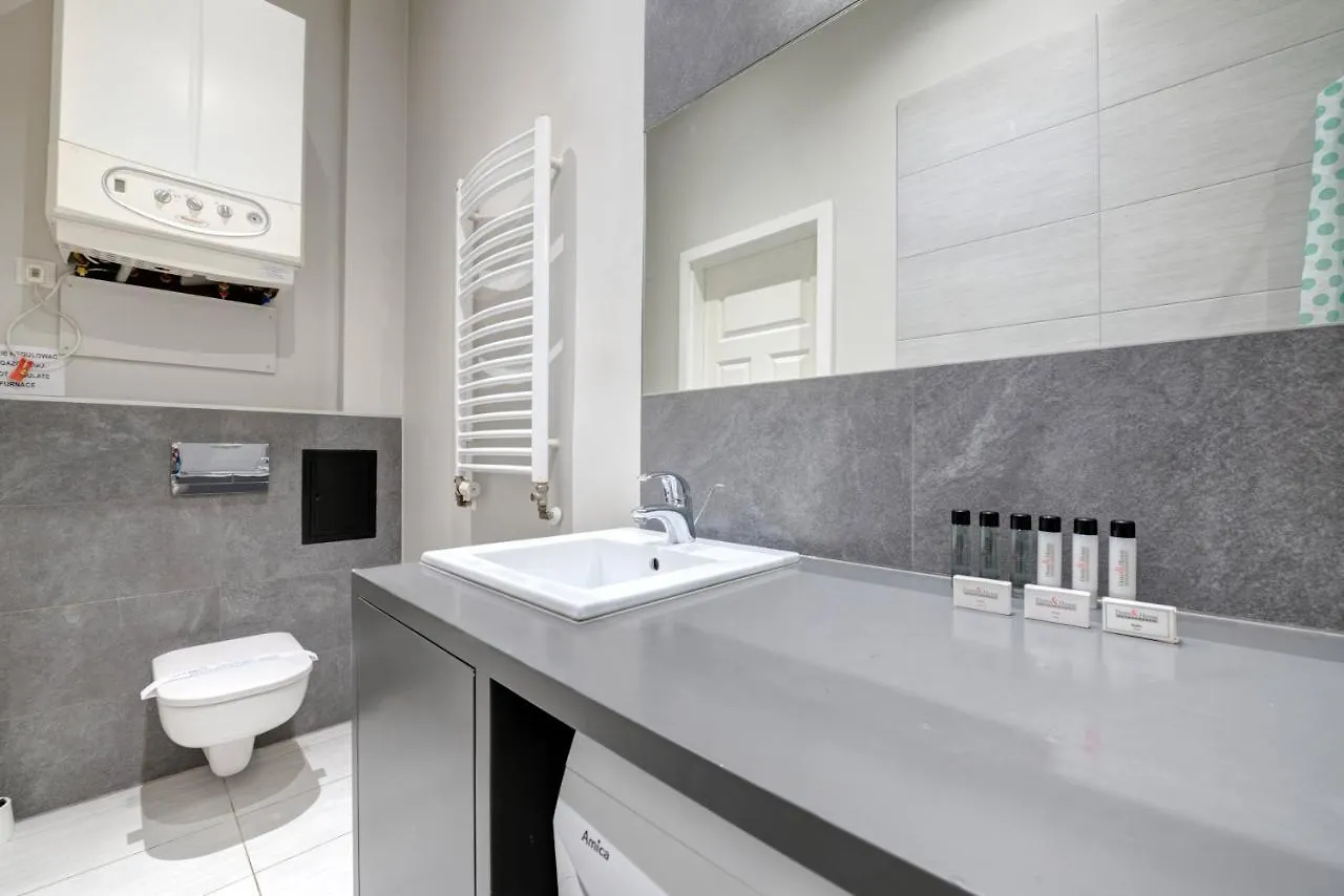 Dom & House - Apartments Station Zoppot